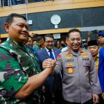 Bentuk Sinergitas TNI-Polri, Kapolri Dampingi Laksamana Yudo Margono Fit and Proper Test.