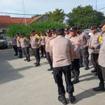 Polsek Rengasdengklok Giat Penggalangan Dana Dalam Rangka Jum'at Berkah