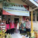 Kapolsek Tirtajaya Giat Monitoring Vaksinasi Di Posyandu Presisi