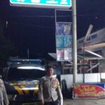 Polsek TIRTAJAYA Giat Patroli Prekat Serta Kontrol Situasi Keamanan Pertokoan (Mini Market)