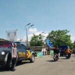Anggota Polsek Tirtajaya Melaksanakan Gatur Lalu Lintas Jalan Raya Pisangsambo