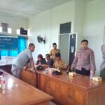 Kapolsek Tirtajaya Bersama Bhabinkamtibmas Mengikuti Rapat Forum Konsultasi Publik Pendataan Awal Regsosek (Registrasi Sosial Ekonomi)