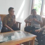 Kanit Reskrim Polsek Tirtajaya Polres Karawang Polda Jabar Sambangi Guru SMAN 1 TIRTAJAYA