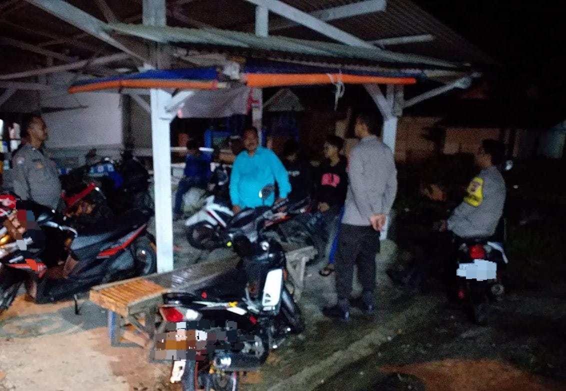 Patroli PREKAT Berikan Himbauan Kamtibmas Wilayah Hukum Polsek Tirtajaya