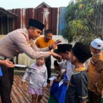 Jum'at Berkah Kasat Lantas Polres Karawang Bersama Anak-Anak Yatim Piatu