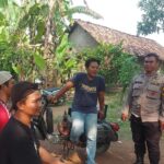 Giat Ngawangkong Bhabinkamtibmas Polsek Lemahabang Polres Karawang Polda Jabar