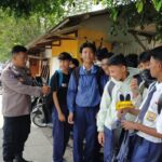 Cegah Tawuran Pelajar, Personil Polsek Tirtajaya Berikan Arahan dan Pembinaan Kepada Anak-anak Sekolah SMPN 1 TIRTAJAYA