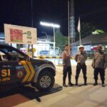 Unit Sabhara Polsek Tirtajaya Laksanakan Patroli Dialogis Serta Sambangi Scurity Pertamina Pada Malam Hari