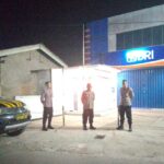 Polisi Tirtajaya Kontrol Situasi Keamanan Di Bank BRI Unit Pisangsambo