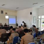 Kapolsek Tirtajaya Bersama Danramil Batujaya Tingkatkan Sinegritas TNI-Polri Melalui Rapat Minggon Tingkat Kecamatan
