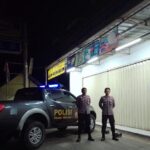 Patroli PREKAT Pastikan Keamanan Malam Pertokoan Wilayah Hukum Polsek Tirtajaya.